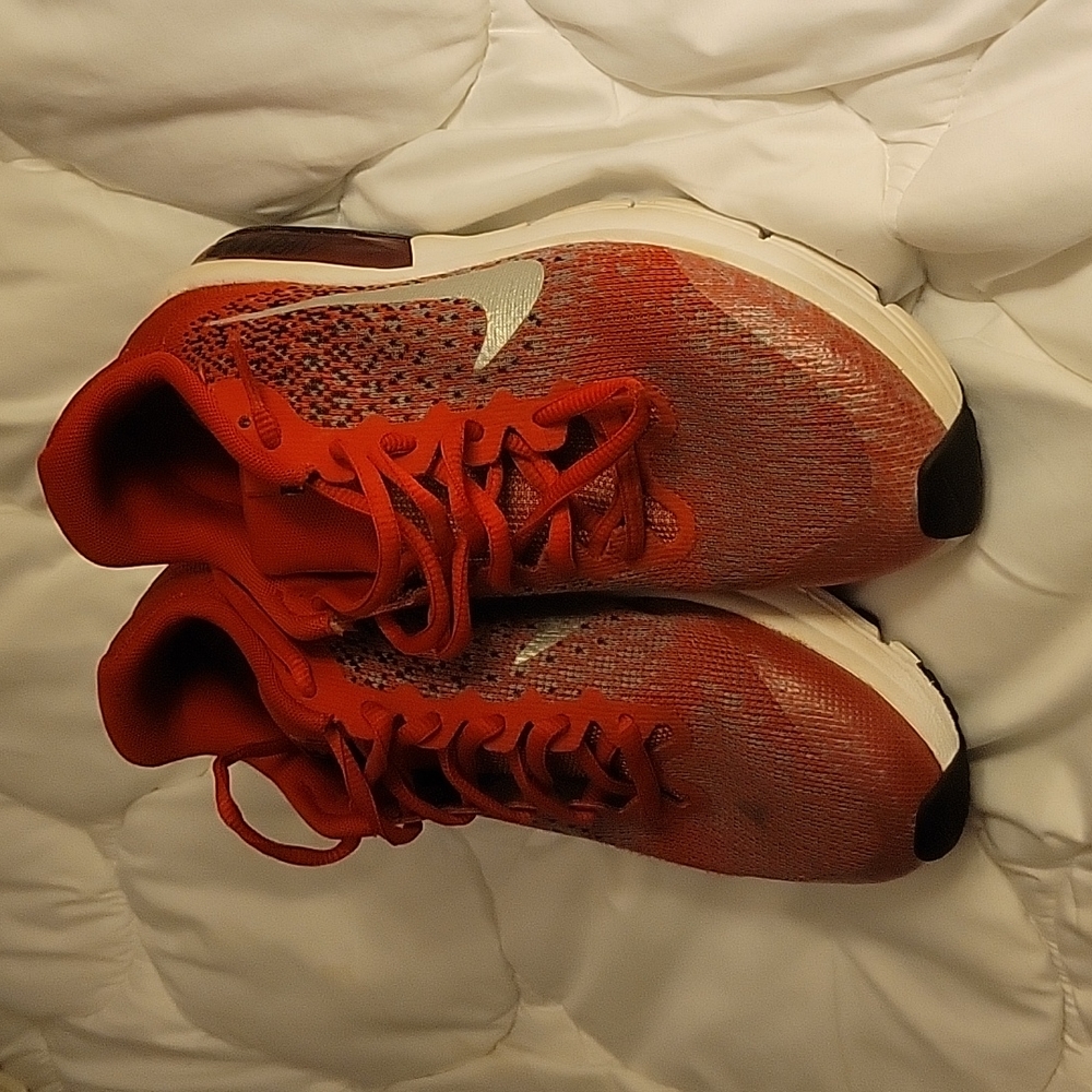 Youth Nike 7Y